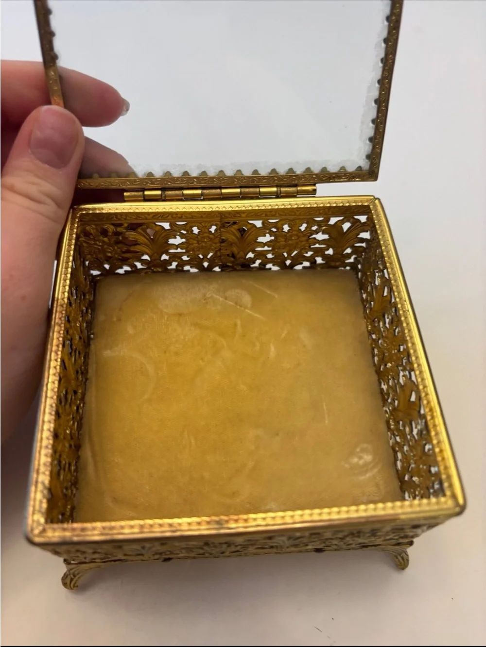 Vintage brass glass jewelry trinket box!